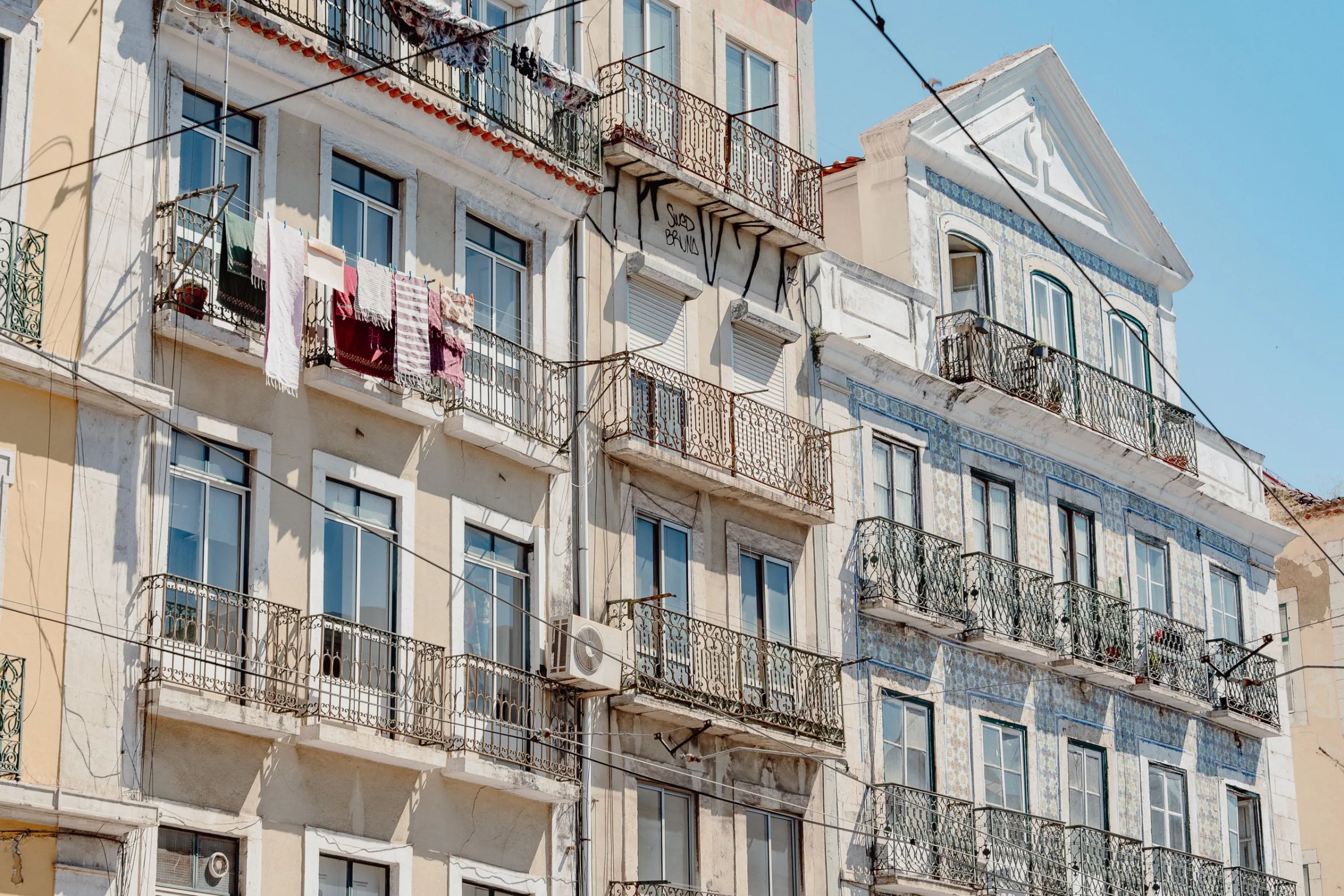 Lisbon Beyond the Tram: A Walking Guide to Graça and Beato — scene