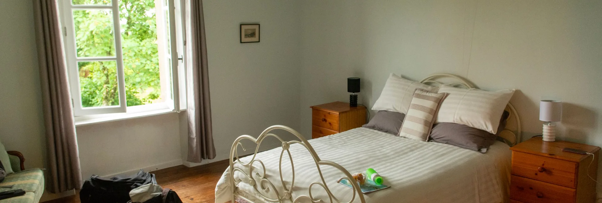 The Guesthouse Test: Five Minutes to Know If You'll Sleep Well